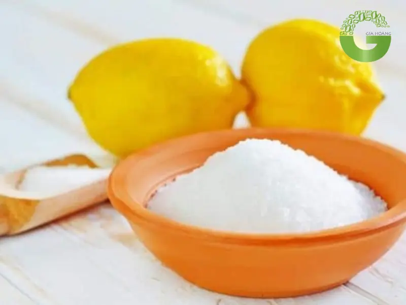 Có thể thay thế nước Javen bằng axit chanh